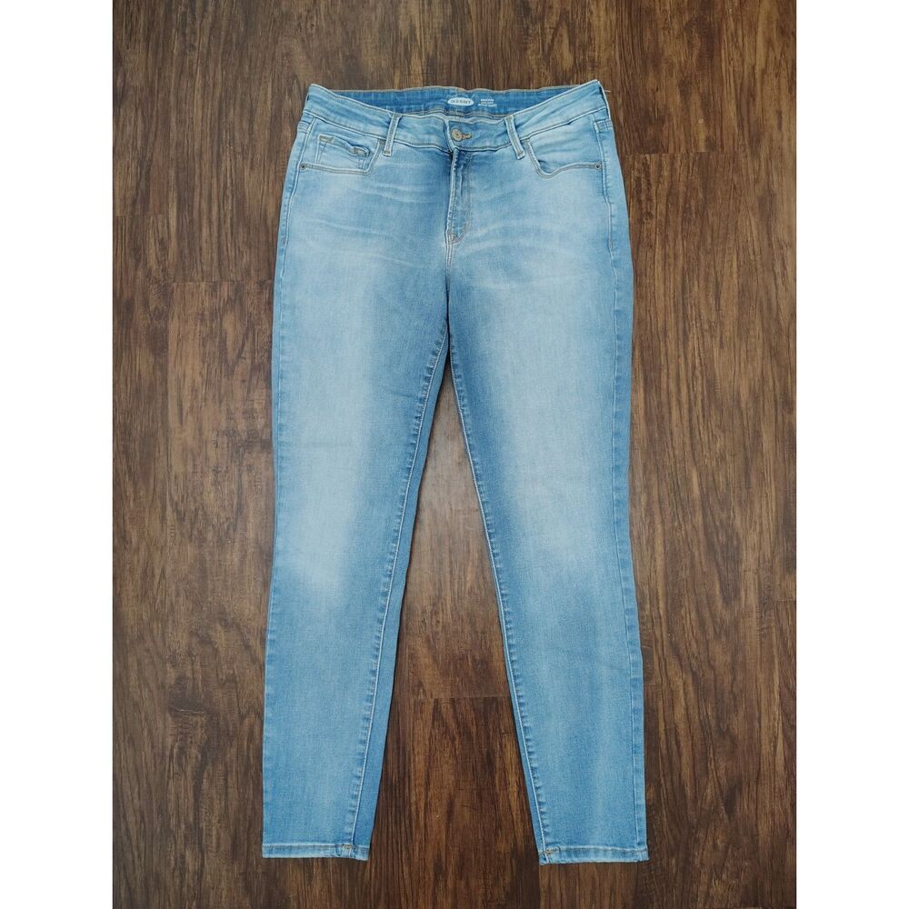 Old Navy Rockstar Super Skinny Built-In Sculpt Light Wash Jeans Women's 12 - Picture 2 of 6